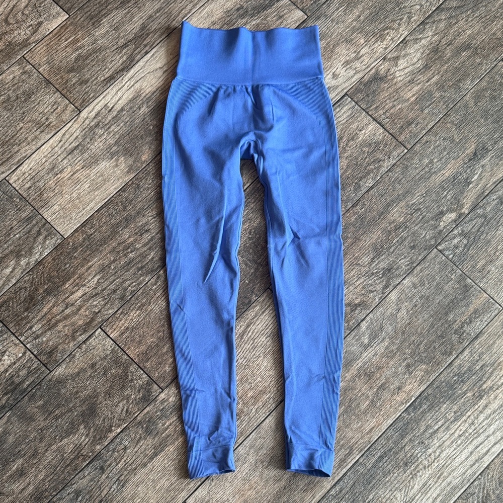 Women's High-Waisted Blue Leggings